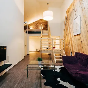 Gallery Loft Apartment